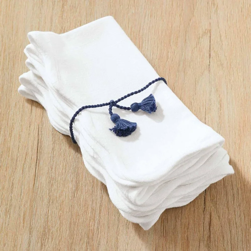 NWOT Serena & Lily Wave Napkins (2 sets of 4)
